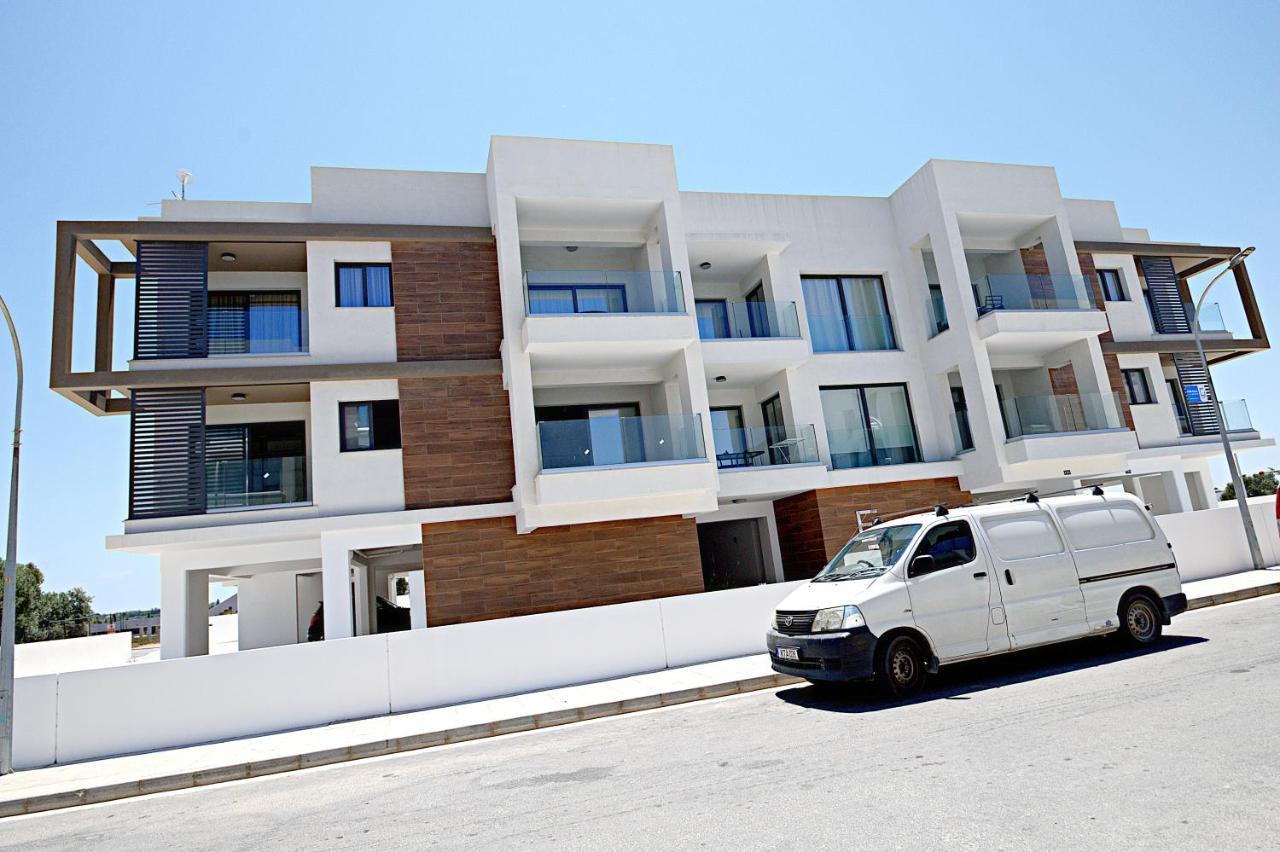 Apartman Golden Tree Paralímni